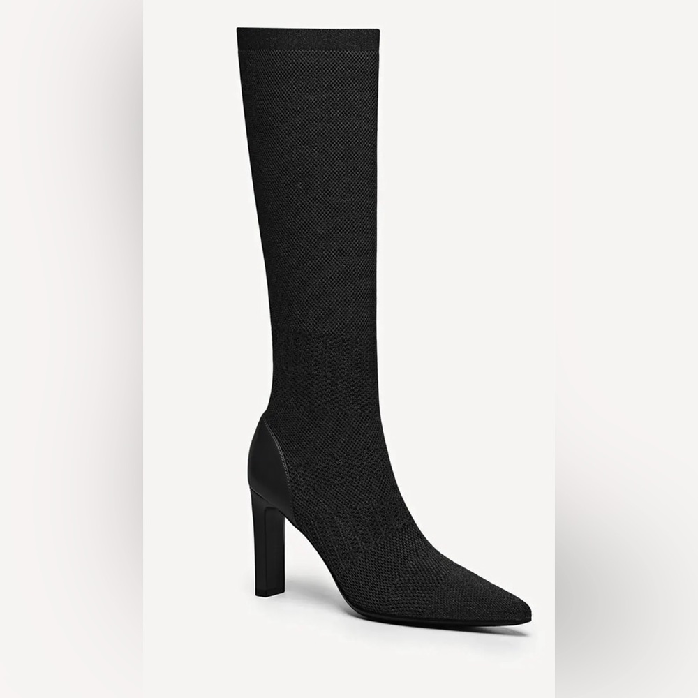 COzy Island NWT Textured Boots